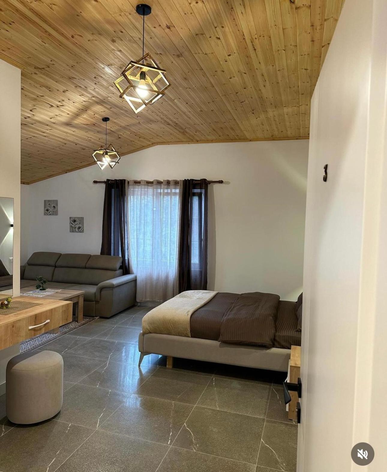 שקודר Qyteza Guest House & Camping מראה חיצוני תמונה