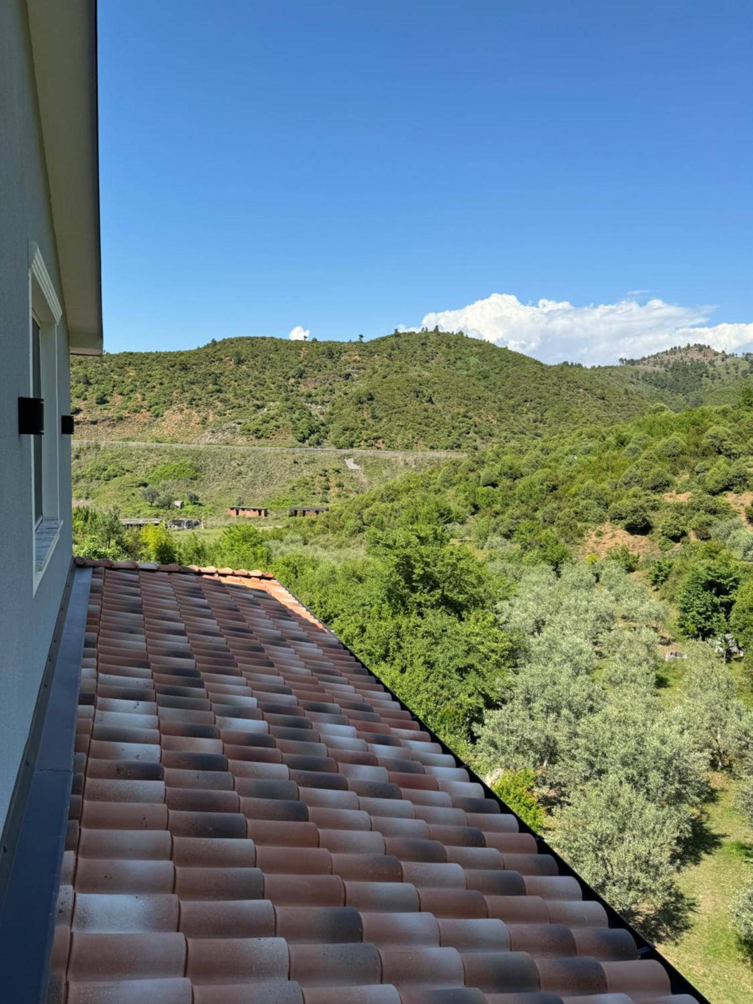 שקודר Qyteza Guest House & Camping מראה חיצוני תמונה