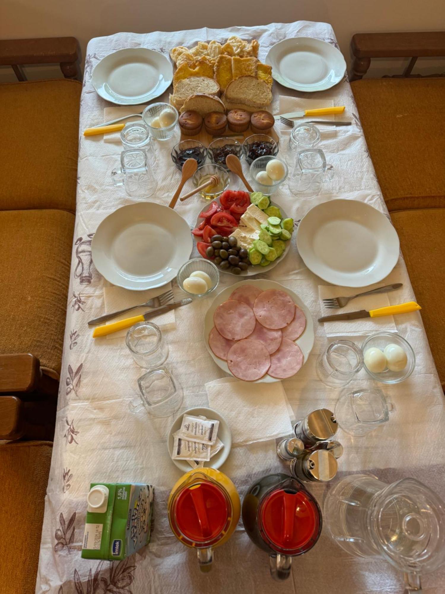 שקודר Qyteza Guest House & Camping מראה חיצוני תמונה