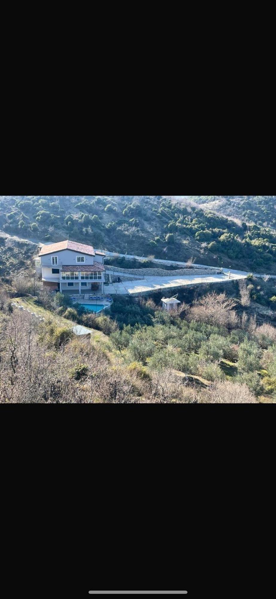 שקודר Qyteza Guest House & Camping מראה חיצוני תמונה